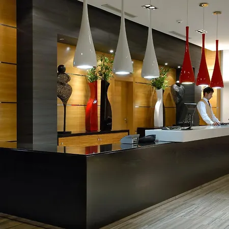 Elba Carlota & Golf 4*