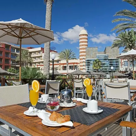 Elba Carlota & Golf 4*