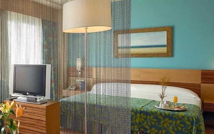 Elba Carlota & Golf 度假村 4*