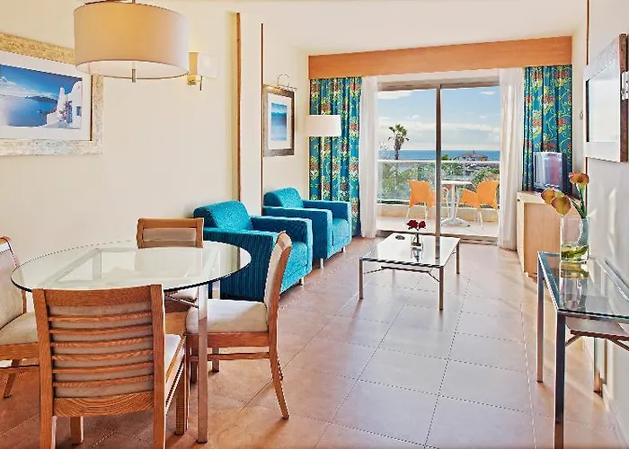 Elba Carlota & Golf 度假村 4*