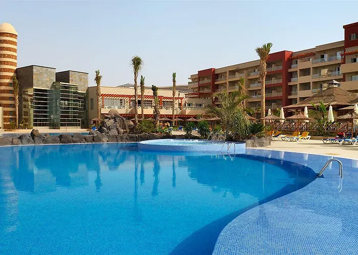 Elba Carlota & Golf 度假村 4*